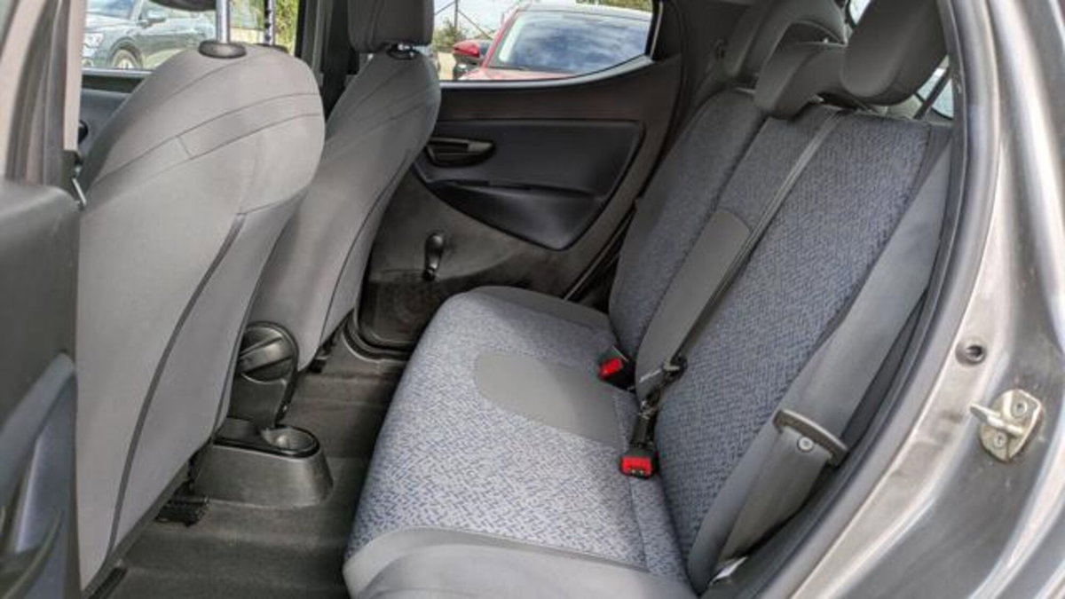 Lancia Ypsilon 1.0 FireFly 5 porte S&S Hybrid Gold Plus (10)