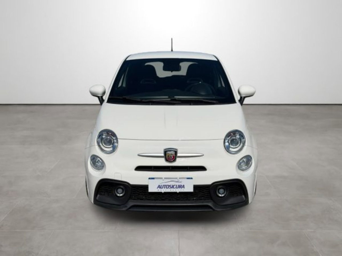 Abarth 595 595 1.4 Turbo T-Jet 165 CV (2)