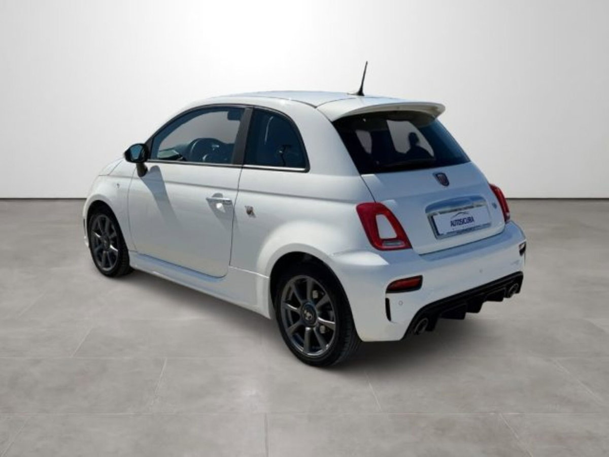 Abarth 595 595 1.4 Turbo T-Jet 165 CV (6)