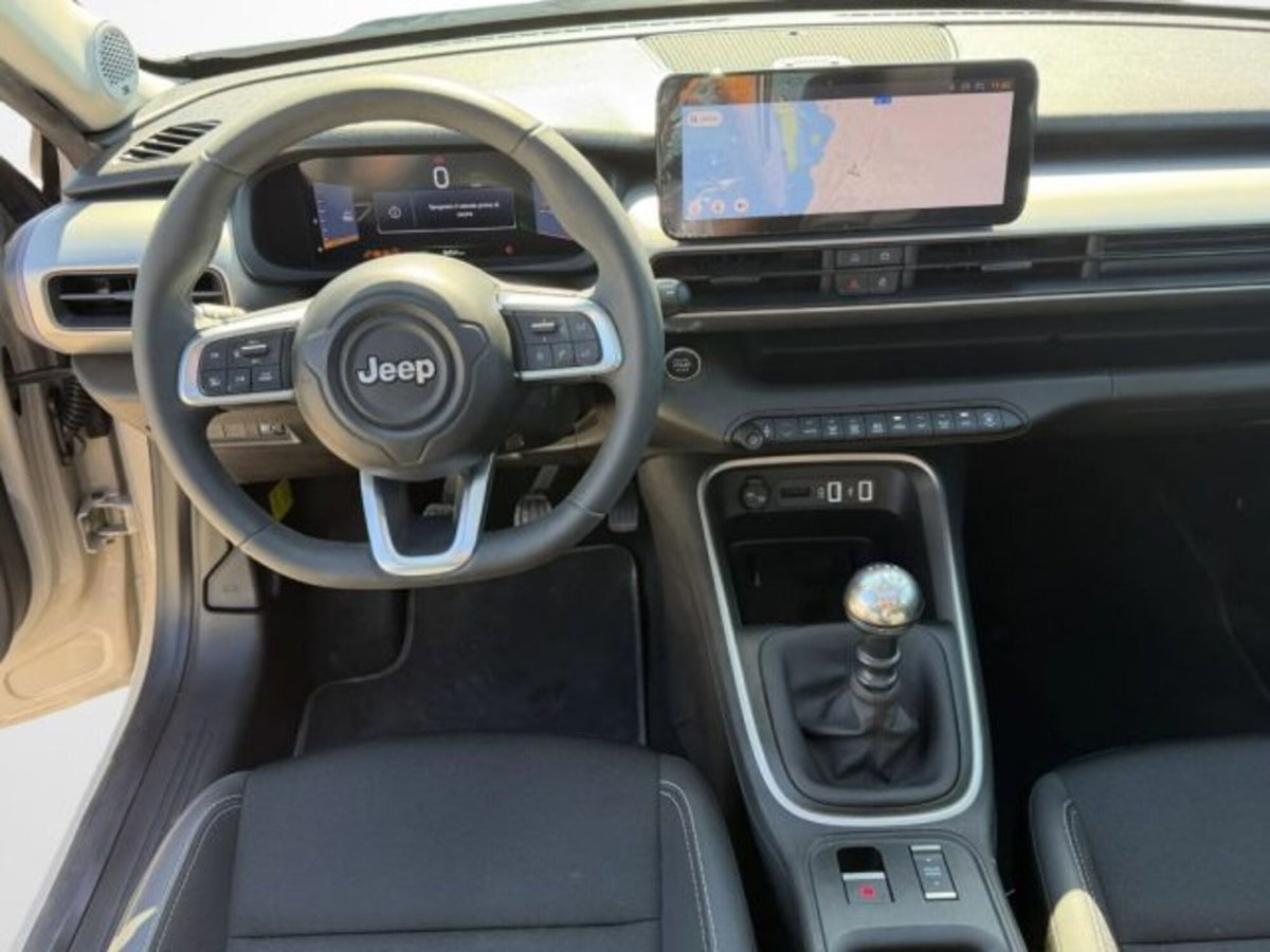 Jeep Avenger 1.2 turbo Summit fwd 100cv (10)