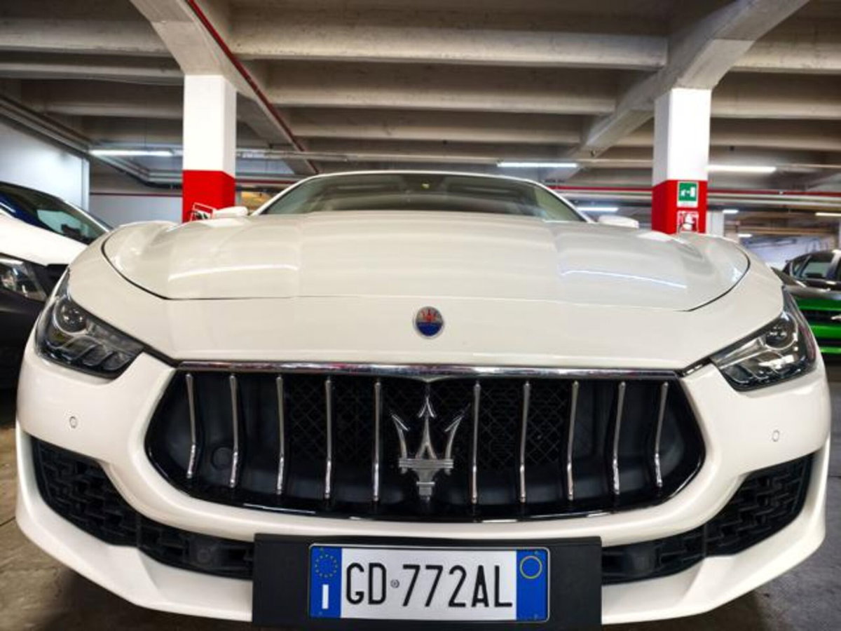 Maserati Ghibli Ghibli V6 Diesel (2)