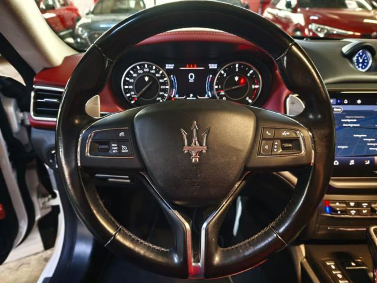 Maserati Ghibli Ghibli V6 Diesel (7)