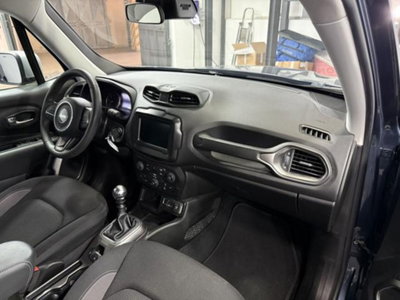 Jeep Renegade 1.6 Mjt 130 CV Limited (9)