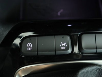 Opel Corsa 1.2 hybrid GS 100cv dct6 (19)