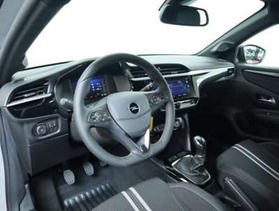 Opel Corsa 1.2 hybrid GS 100cv dct6 (9)