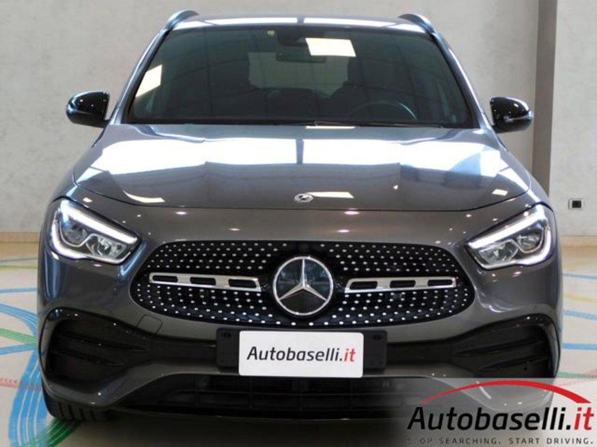 Mercedes-Benz GLA SUV 200 d Automatic Premium (10)