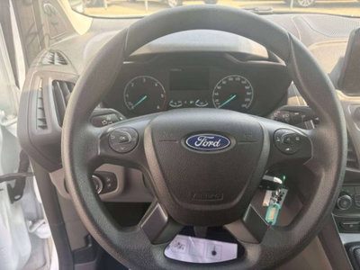 Ford Tourneo Connect 1.5 TDCi 100 CV Plus (10)
