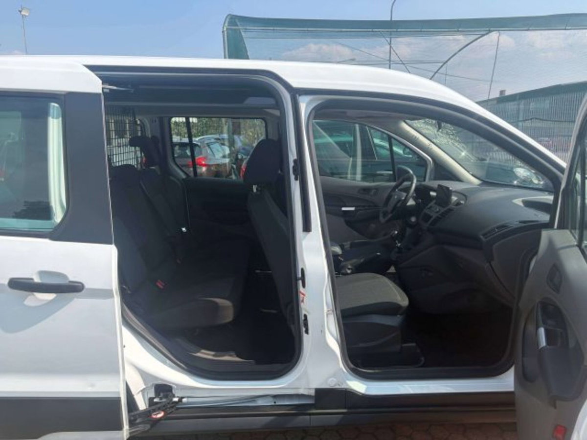 Ford Tourneo Connect 1.5 TDCi 100 CV Plus (6)