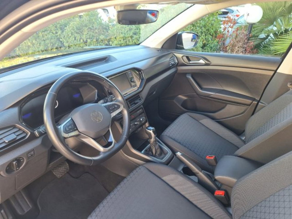 Volkswagen T-Cross 1.0 TSI 110 CV DSG Style (9)
