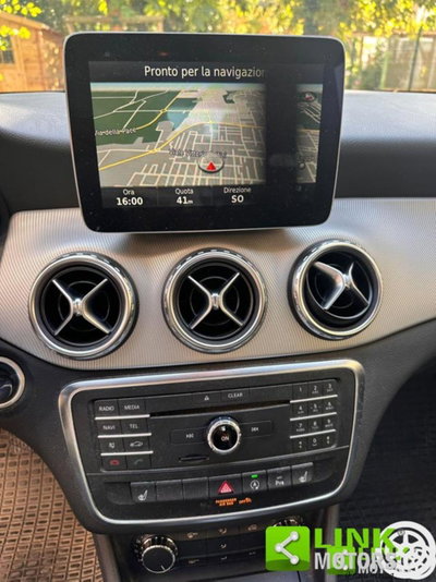 Mercedes-Benz GLA SUV 180 d Executive (17)