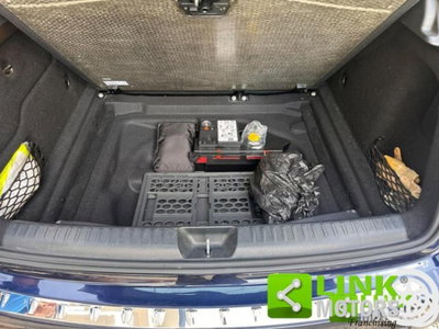 Mercedes-Benz GLA SUV 180 d Executive (9)