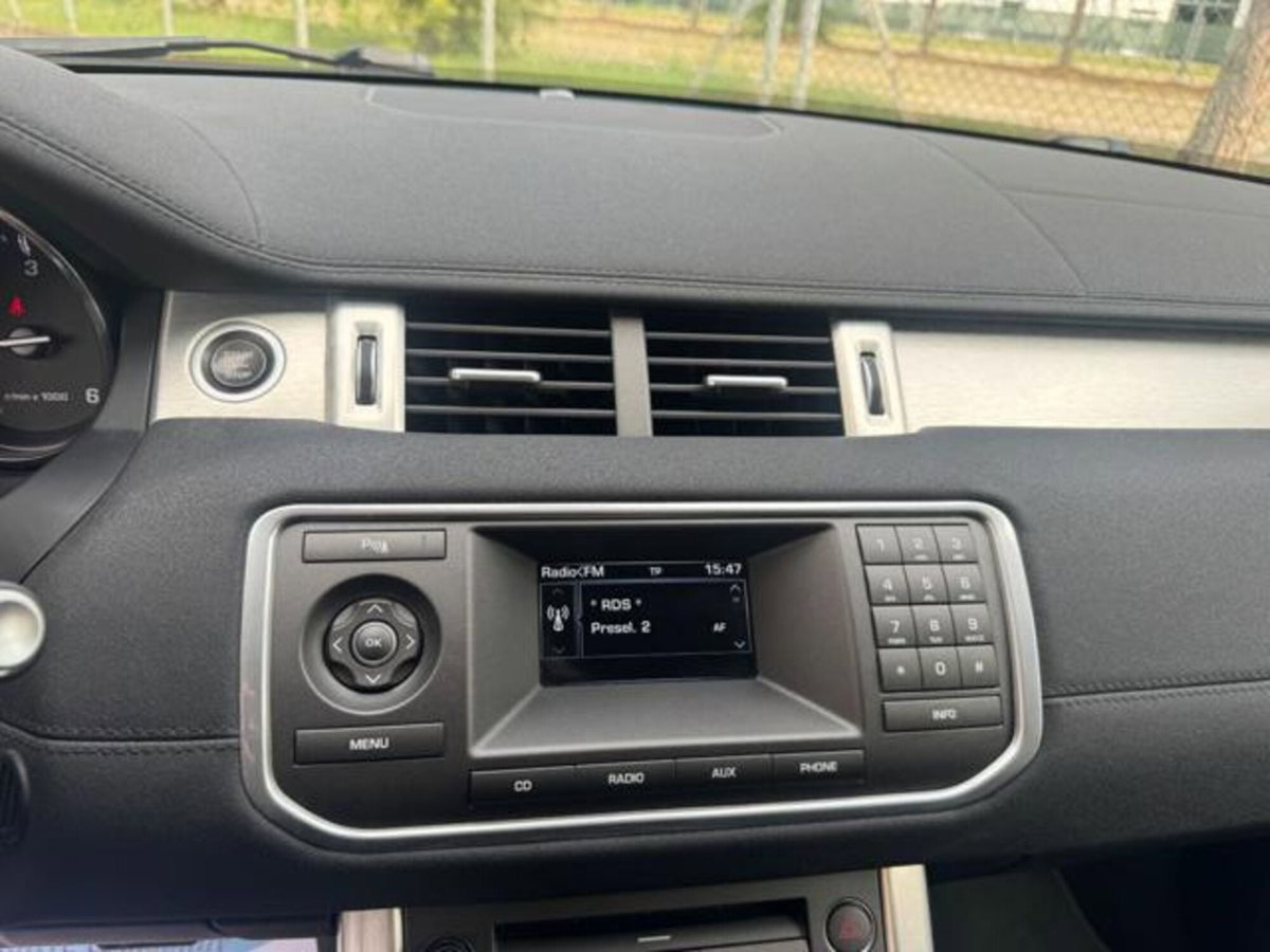 Land Rover Range Rover Evoque 2.2 Sd4 5p. Pure (12)