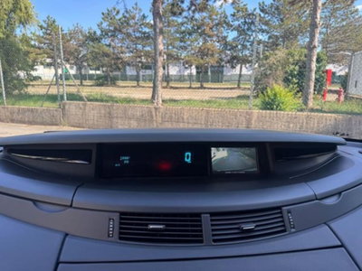 Renault Grand Espace 2.0 dCi 175CV Proactive Initiale (12)