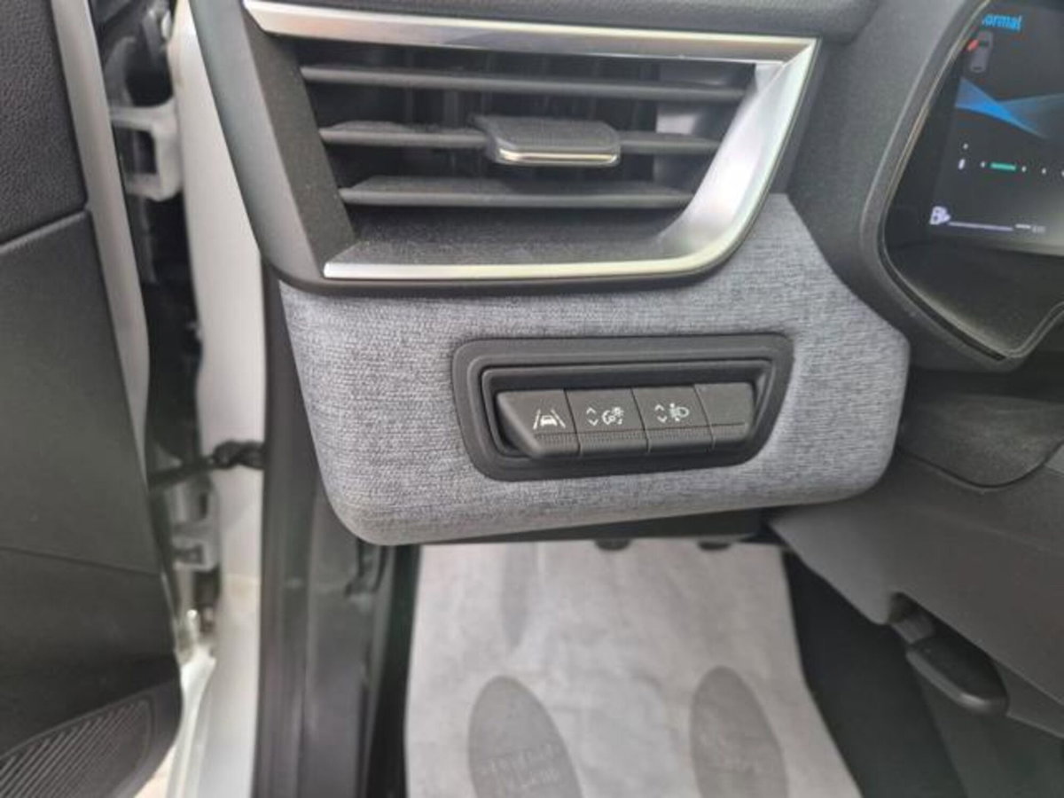 Mitsubishi Colt 1.0 turbo Invite (17)