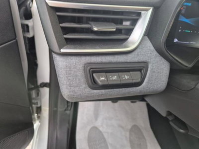 Mitsubishi Colt 1.0 turbo Invite (17)