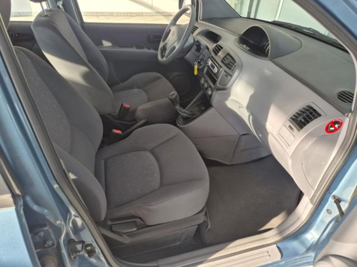 Hyundai Matrix Active (12)