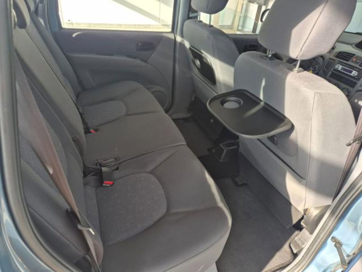 Hyundai Matrix Active (13)