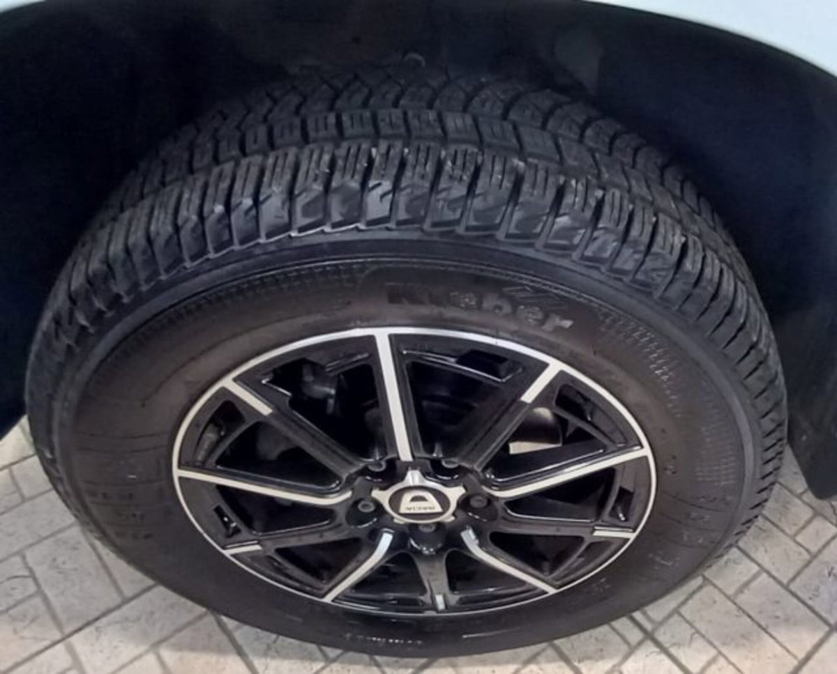 Dacia Duster 1.5 Blue dCi 8V 115 CV 4x2 Essential (13)