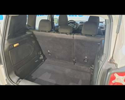 Jeep Renegade 1.6 Mjt 120 CV Longitude (15)