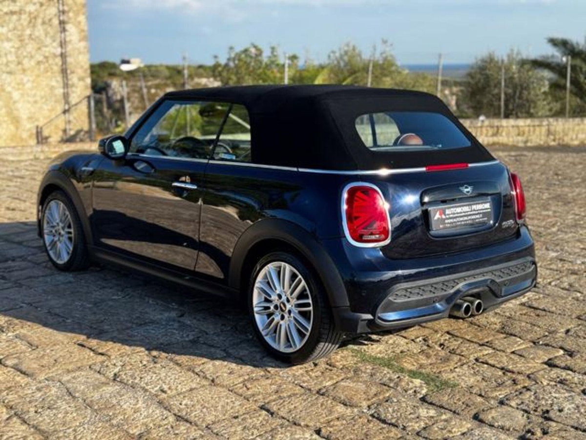 MINI Mini Cabrio 2.0 Cooper S Essential Cabrio (11)