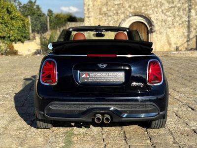 MINI Mini Cabrio 2.0 Cooper S Essential Cabrio (12)