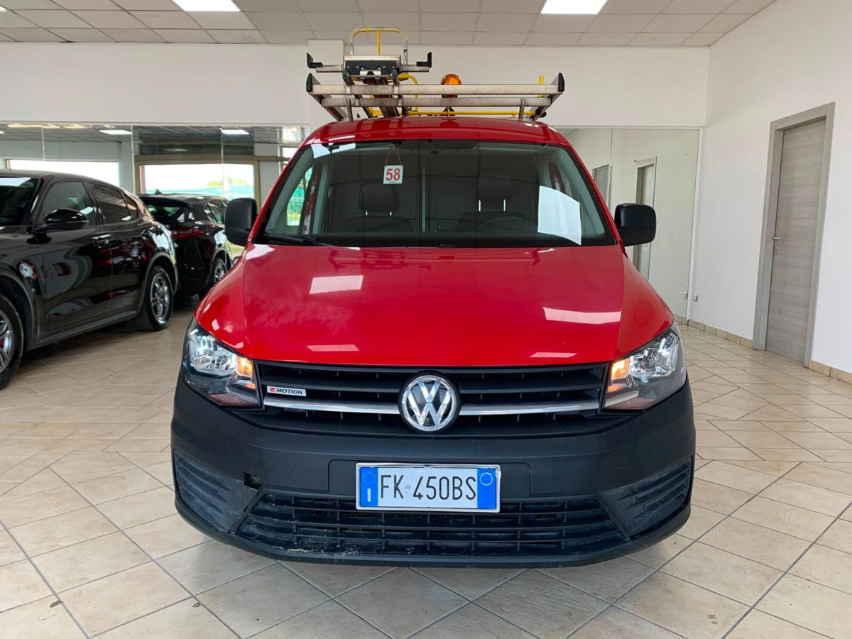 Volkswagen Caddy 2.0 TDI 122 CV 4MOTION Trendline (2)
