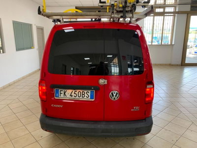 Volkswagen Caddy 2.0 TDI 122 CV 4MOTION Trendline (6)