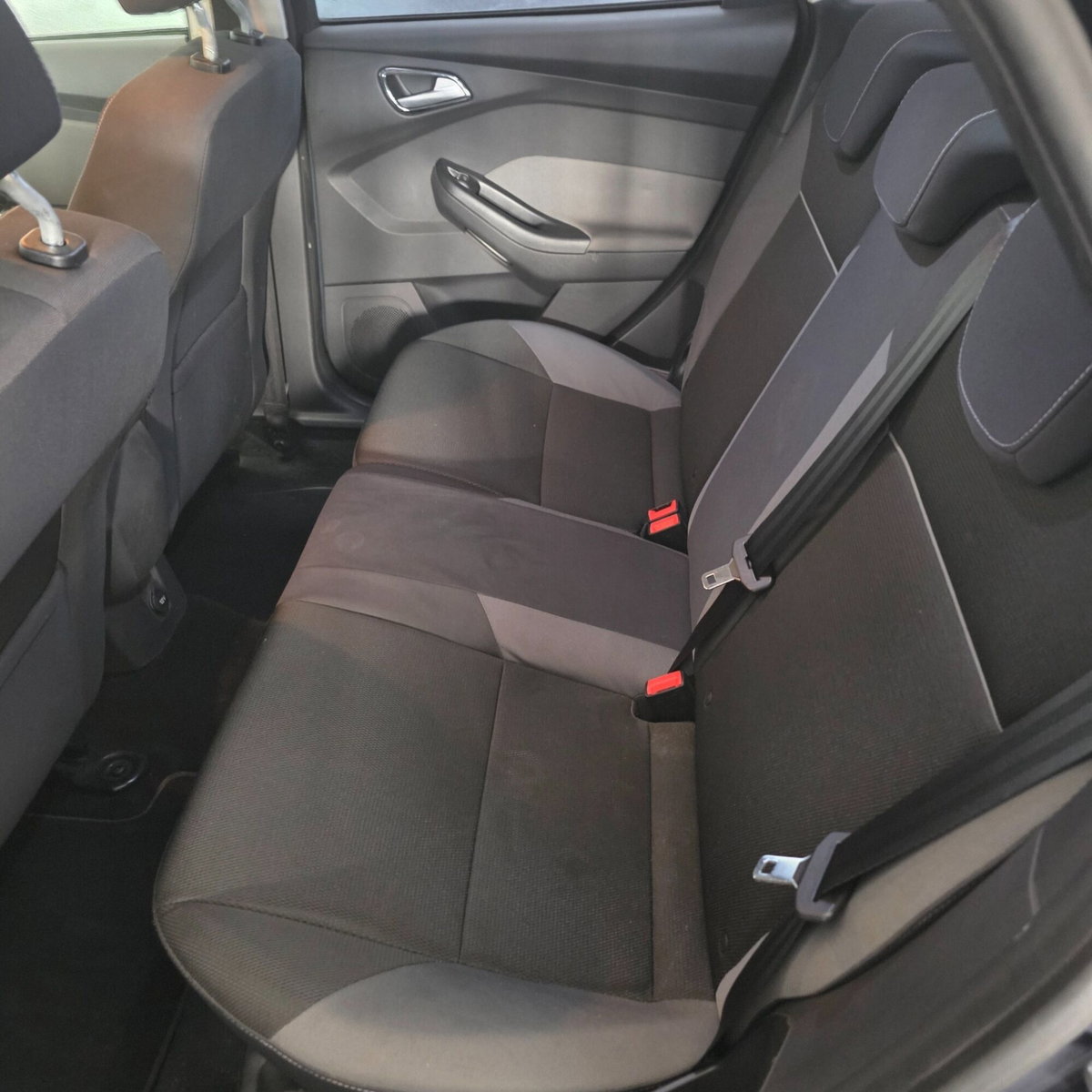 Ford Focus 1.0 EcoBoost 100 CV Start&Stop Titanium (13)