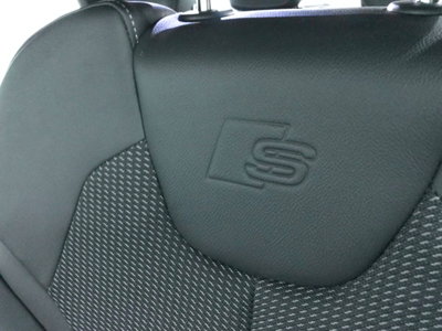Audi Q2 Q2 35 TDI S tronic S line Edition (19)
