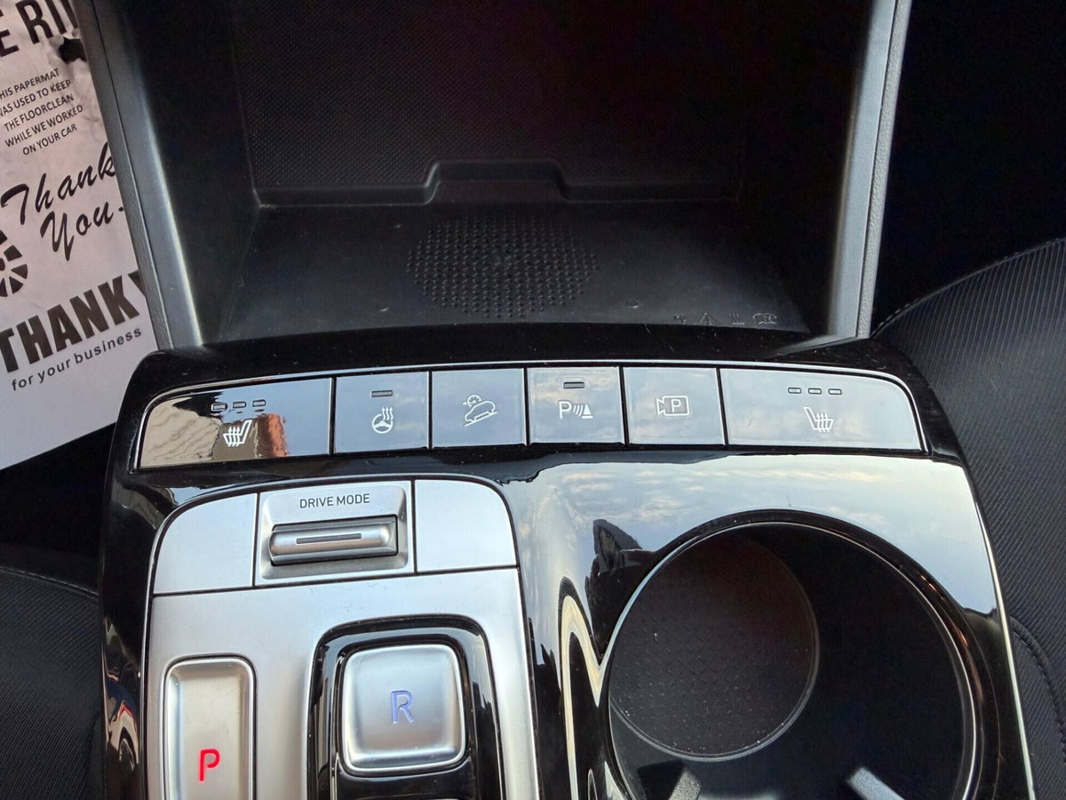 Hyundai Tucson 1.6 hev Exellence 4wd auto (19)