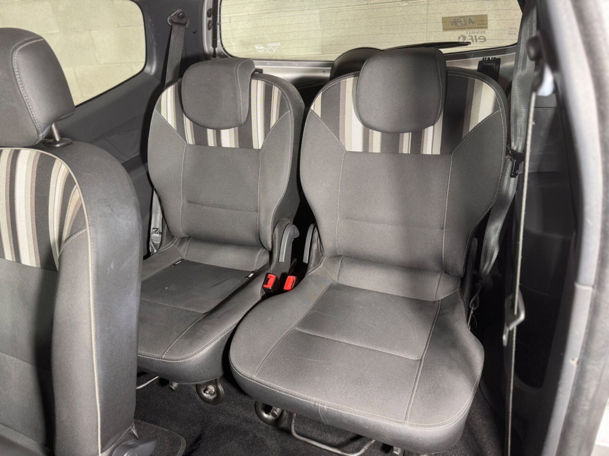 Renault Twingo 1.2 16V Van (18)