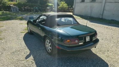 Mazda MX-5 1.8i 16V cat (15)