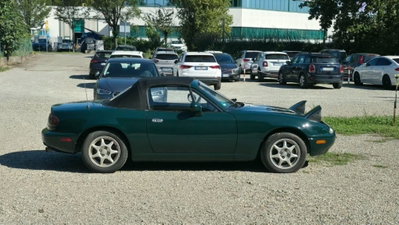 Mazda MX-5 1.8i 16V cat (16)