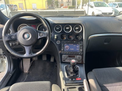 Alfa Romeo 159 SportWagon 2.0 JTDm 136 CV Sportwagon Super (7)