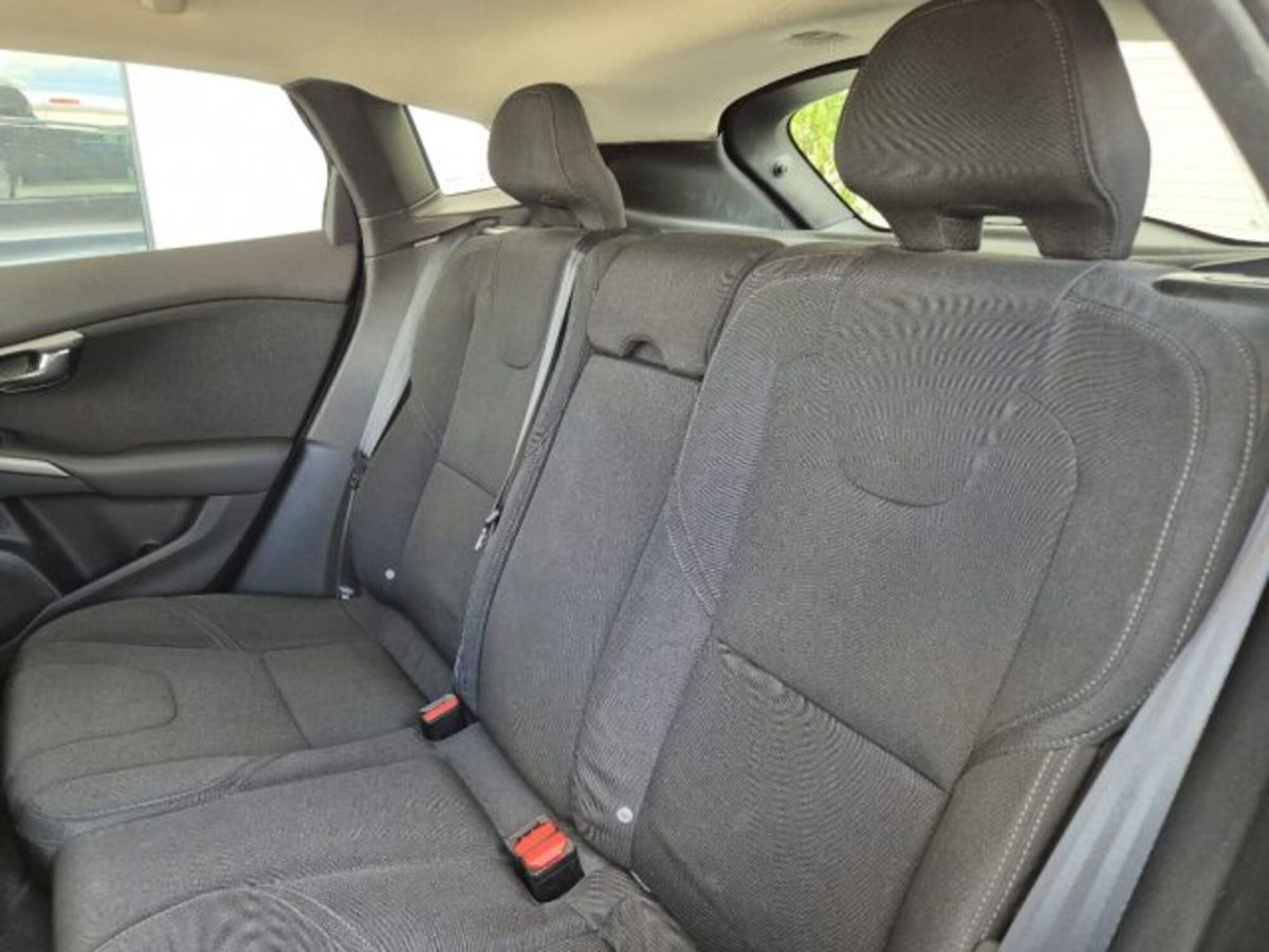Volvo V40 Cross Country D2 Business (10)