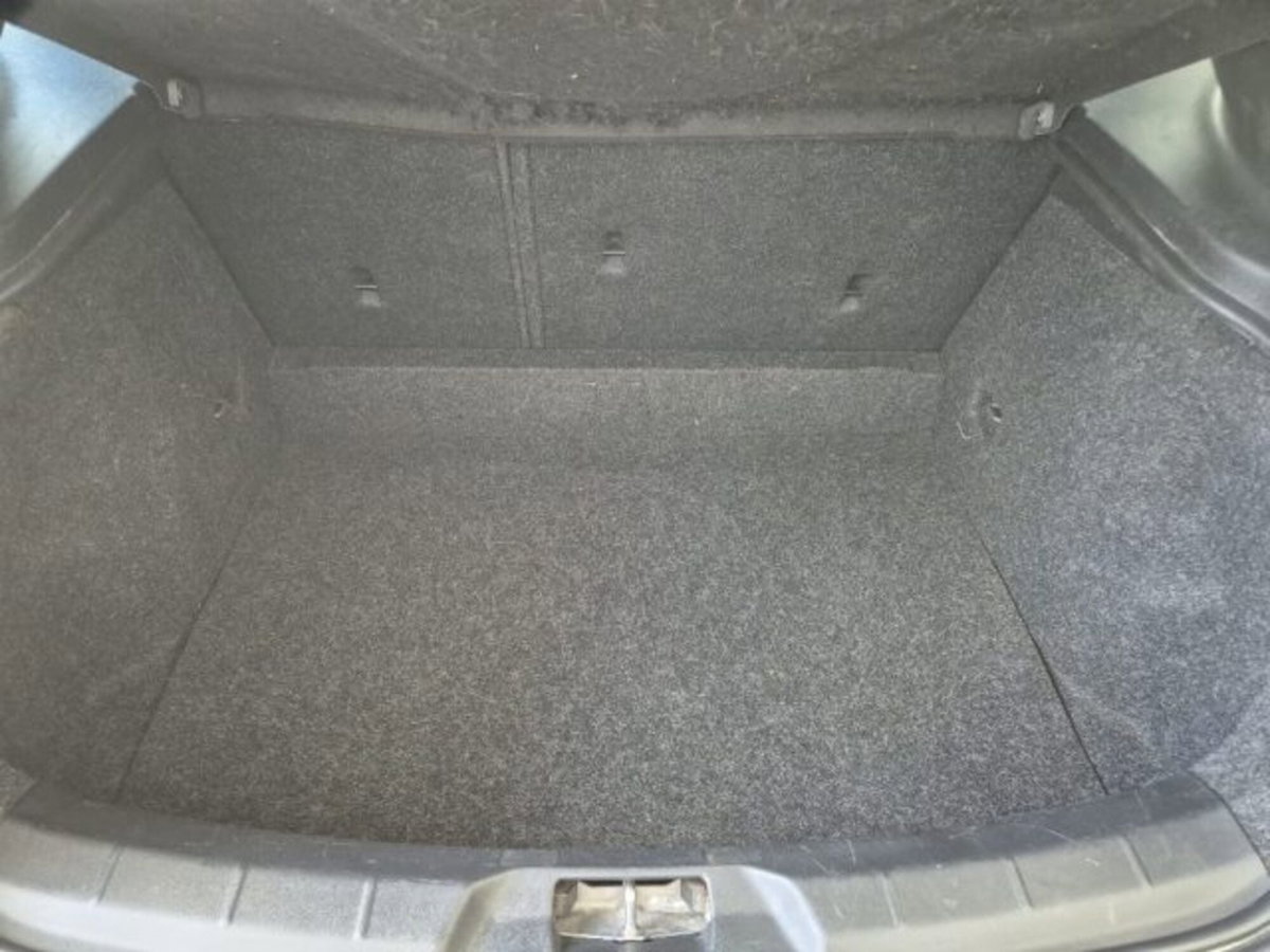 Volvo V40 Cross Country D2 Business (14)