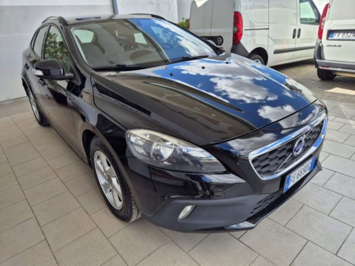 Volvo V40 Cross Country D2 Business (3)