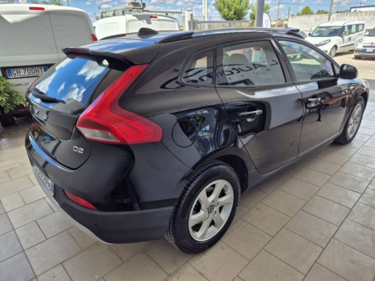 Volvo V40 Cross Country D2 Business (4)