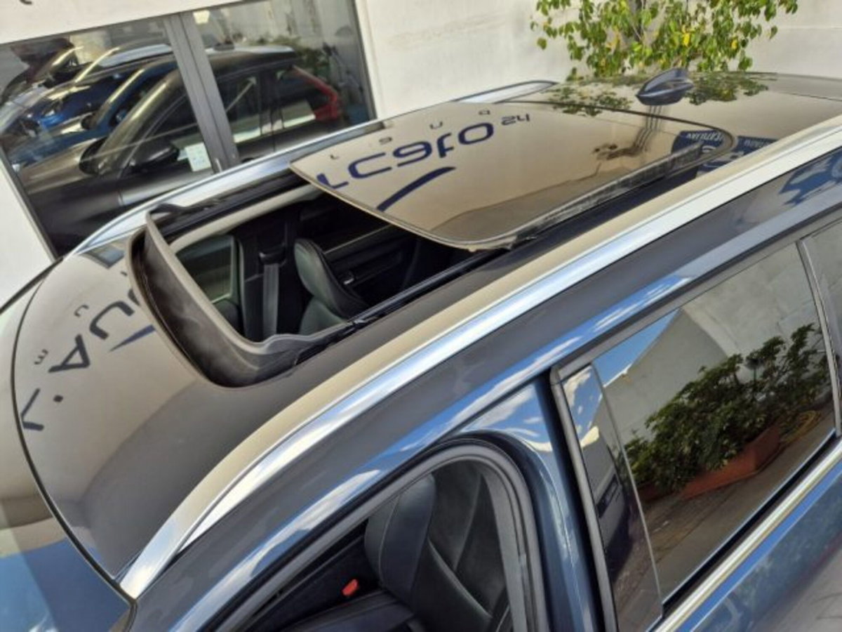 Volvo XC40 D3 AWD Inscription (15)