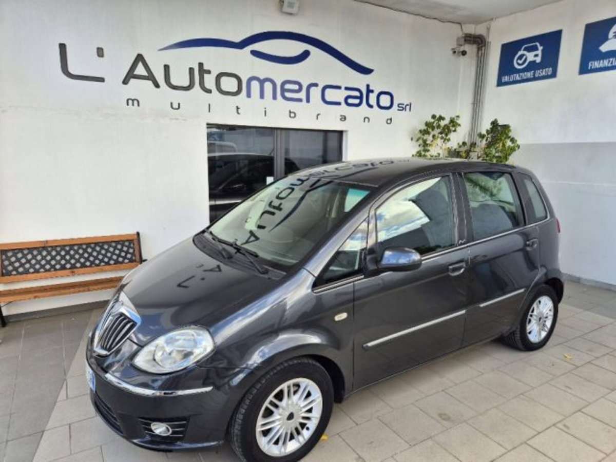 Lancia Musa 1.3 Mjt 16V 95 CV DPF Oro