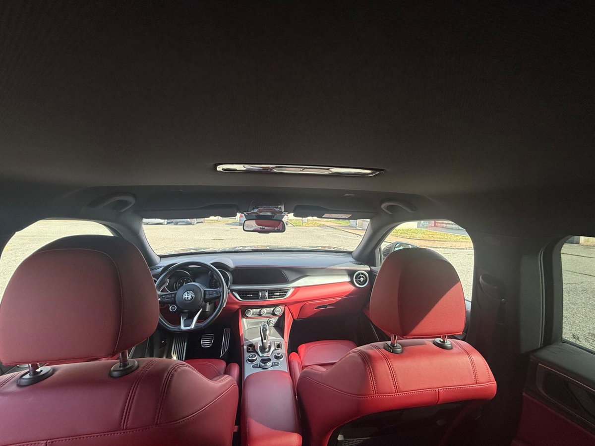 Alfa Romeo Stelvio Stelvio 2.2 Turbodiesel 210 CV AT8 Q4 Veloce (13)