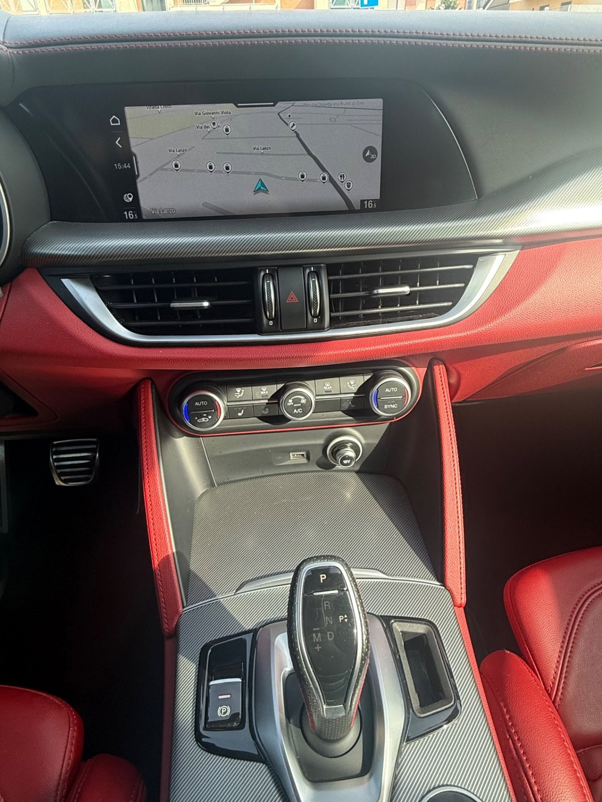 Alfa Romeo Stelvio Stelvio 2.2 Turbodiesel 210 CV AT8 Q4 Veloce (18)