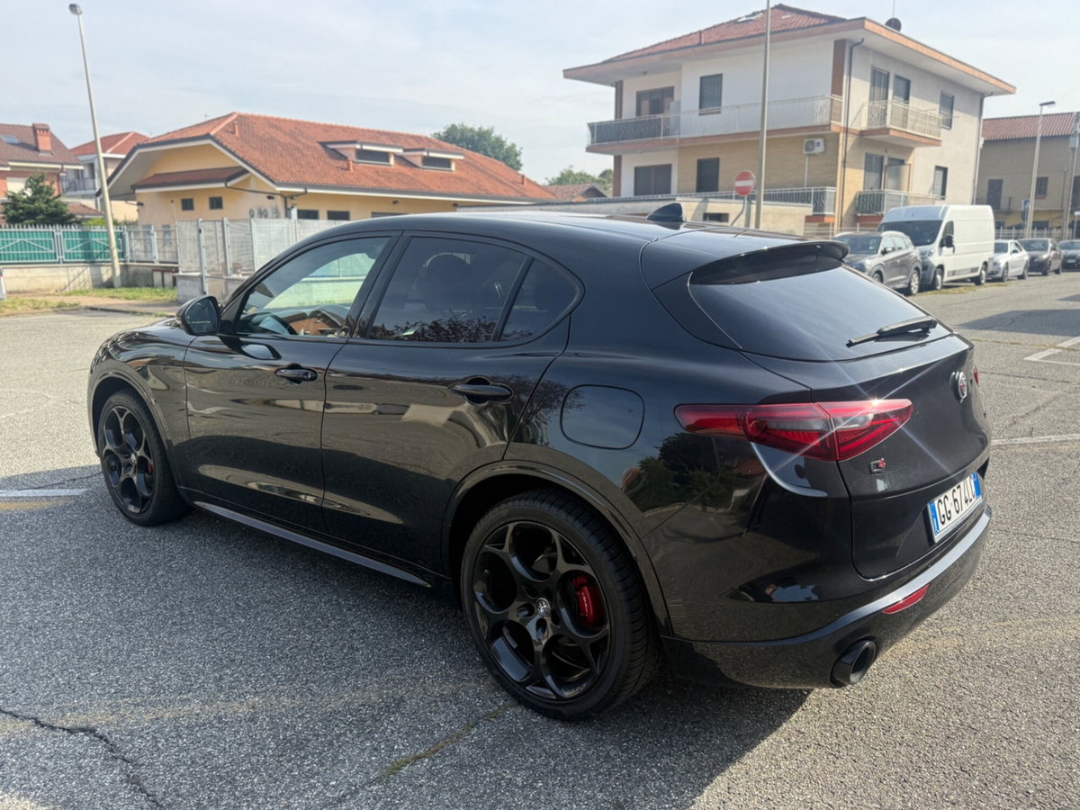 Alfa Romeo Stelvio Stelvio 2.2 Turbodiesel 210 CV AT8 Q4 Veloce (4)