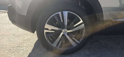 Peugeot 3008 BlueHDi 130 S&S EAT8 Allure Pack (11)