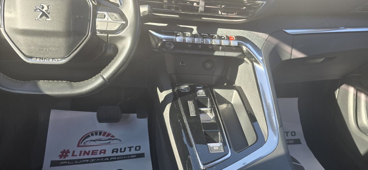 Peugeot 3008 BlueHDi 130 S&S EAT8 Allure Pack (7)
