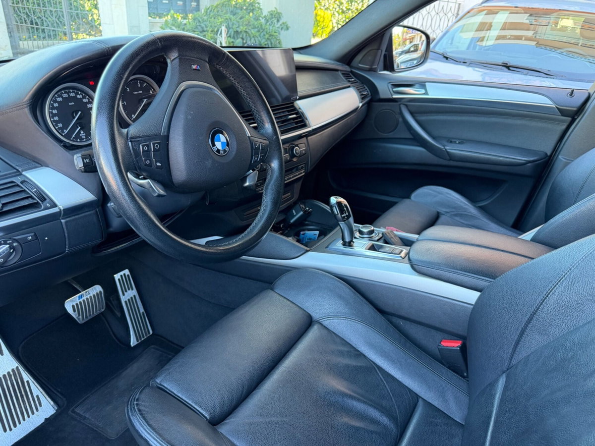 BMW X6 xDrive30d Attiva (2)