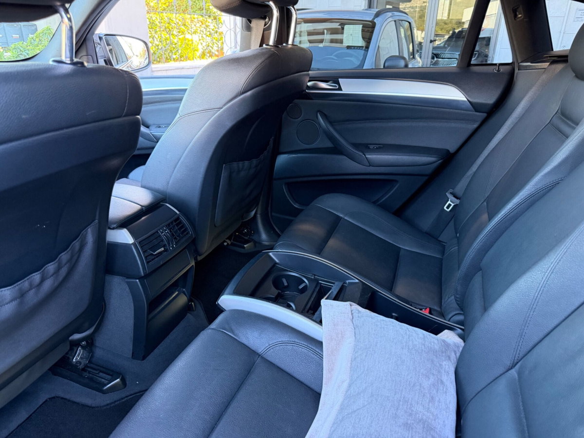 BMW X6 xDrive30d Attiva (7)