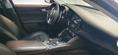 Alfa Romeo Giulia 2.2 Turbodiesel 160 CV Super (12)