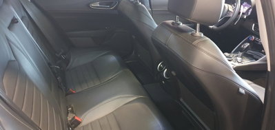 Alfa Romeo Giulia 2.2 Turbodiesel 160 CV Super (14)