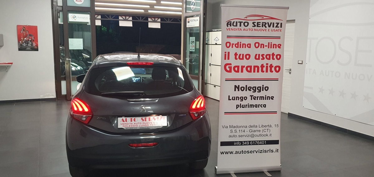 Peugeot 208 75 5 porte Active (12)